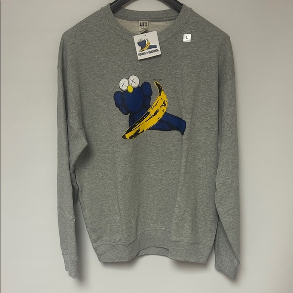 Kaws+Warhol Uniqlo Gray Crewneck with Blue and Yellow Design - Picture 1 of 2